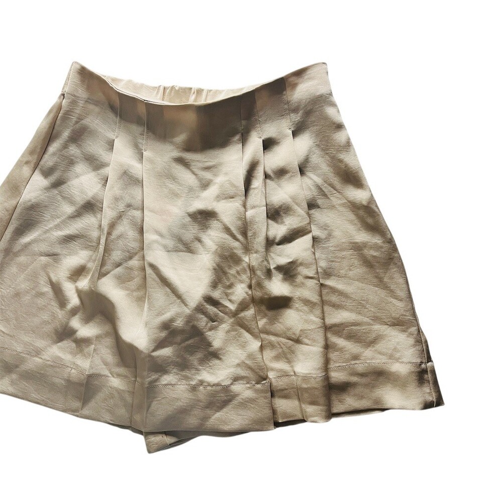 Banana Republic Skort Womens XS Beige Satin Pleated Mini Lined Pockets